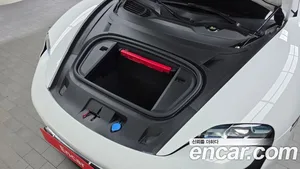 Porsche Taycan, 2023 — миниатюра 6
