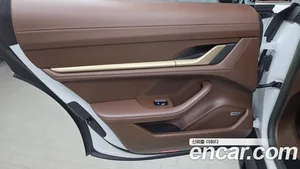 Porsche Taycan, 2023 — миниатюра 15