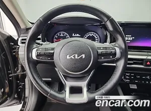 Kia K5, 2023 — миниатюра 9