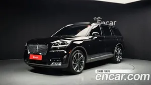 Lincoln Aviator, 2023 — миниатюра 1