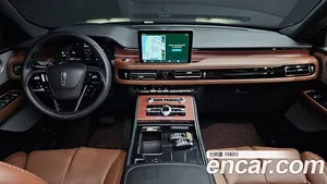 Lincoln Aviator, 2023 — миниатюра 10