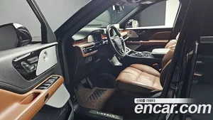 Lincoln Aviator, 2023 — миниатюра 13