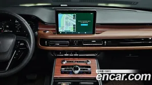 Lincoln Aviator, 2023 — миниатюра 21