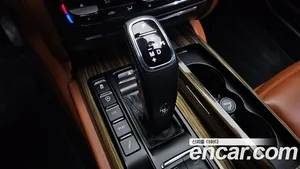 Maserati Quattroporte, 2020 — миниатюра 11