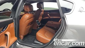 Maserati Quattroporte, 2020 — миниатюра 17