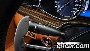 Maserati Quattroporte, 2020 — миниатюра 31