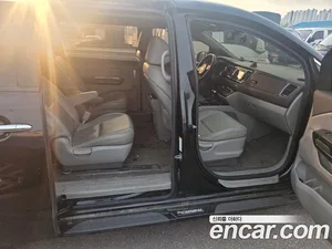 Kia Carnival, 2017 — миниатюра 10
