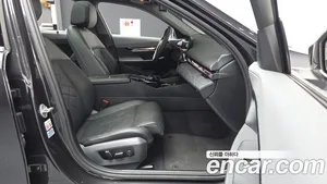 BMW i5, 2023 — миниатюра 17