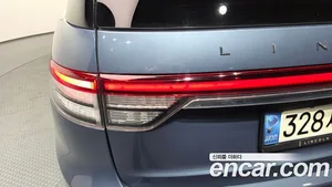 Lincoln Aviator, 2021 — миниатюра 9