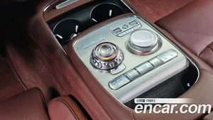 Genesis G90, 2022 — миниатюра 9
