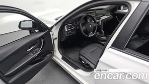 BMW 3-Series, 2018 — миниатюра 12