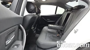 BMW 3-Series, 2018 — миниатюра 16