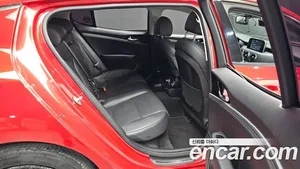 Kia Stinger, 2018 — миниатюра 11