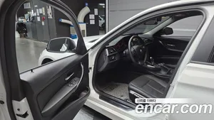BMW 3-Series, 2018 — миниатюра 13