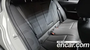 BMW 3-Series, 2018 — миниатюра 17