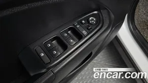 Hyundai Venue, 2022 — миниатюра 32