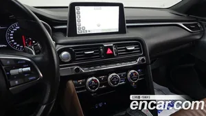 Genesis G70, 2017 — миниатюра 16