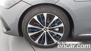 Mercedes-Benz EQE, 2022 — миниатюра 5
