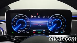 Mercedes-Benz EQE, 2022 — миниатюра 11