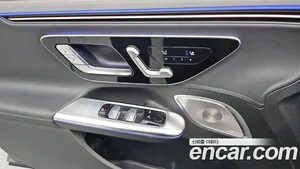Mercedes-Benz EQE, 2022 — миниатюра 22