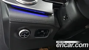 Mercedes-Benz EQE, 2022 — миниатюра 27