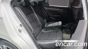 Hyundai Avante, 2017 — миниатюра 11