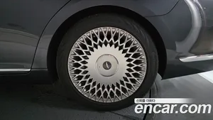 Genesis G90, 2019 — миниатюра 7