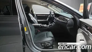 Genesis G90, 2019 — миниатюра 16