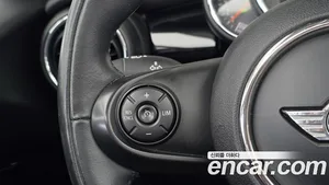 Mini Cooper Convertible, 2018 — миниатюра 18