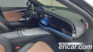 Mercedes-Benz E-Class, 2025 — миниатюра 13