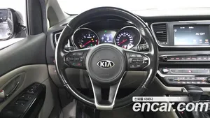Kia Carnival, 2017 — миниатюра 18