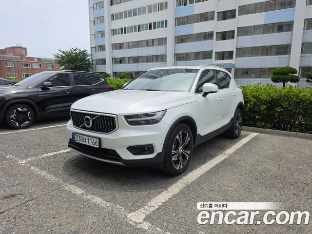 Volvo XC40, 2021 — фото автомобиля из Кореи