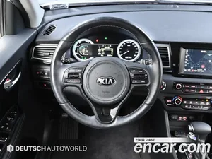 Kia Niro, 2016 — миниатюра 13