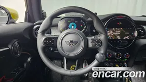 Mini Cooper, 2023 — миниатюра 13