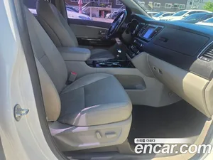 Kia Carnival, 2019 — миниатюра 8