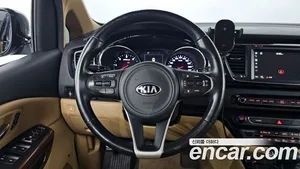 Kia Carnival, 2017 — миниатюра 20