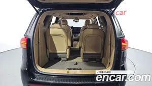 Kia Carnival, 2017 — миниатюра 25