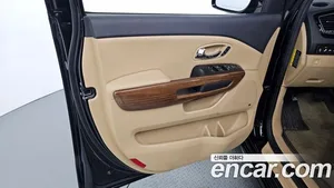 Kia Carnival, 2017 — миниатюра 14