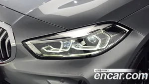 BMW 1-Series, 2022 — миниатюра 8