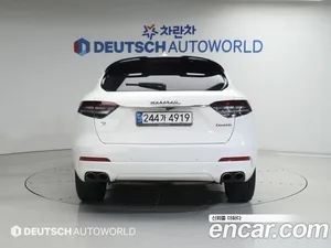 Maserati Levante, 2017 — миниатюра 4