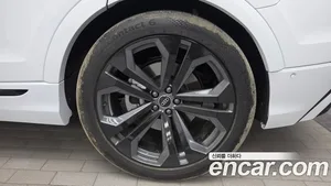 Audi Q8, 2023 — миниатюра 7