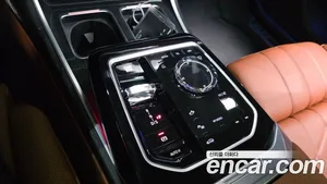 BMW 7-Series, 2025 — миниатюра 9