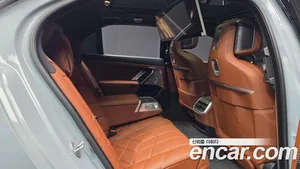 BMW 7-Series, 2025 — миниатюра 11