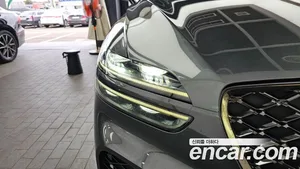 Genesis GV70, 2022 — миниатюра 8