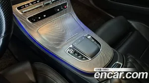 Mercedes-Benz E-Class, 2020 — миниатюра 17