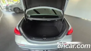 Mercedes-Benz E-Class, 2020 — миниатюра 18