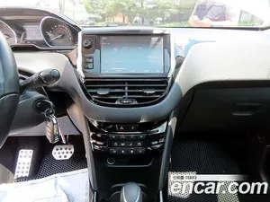 Peugeot 2008, 2019 — миниатюра 13