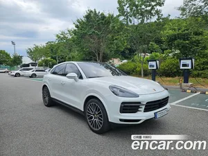 Porsche Cayenne, 2023 — миниатюра 3