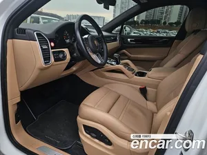 Porsche Cayenne, 2023 — миниатюра 9