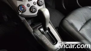 Chevrolet Aveo, 2017 — миниатюра 12